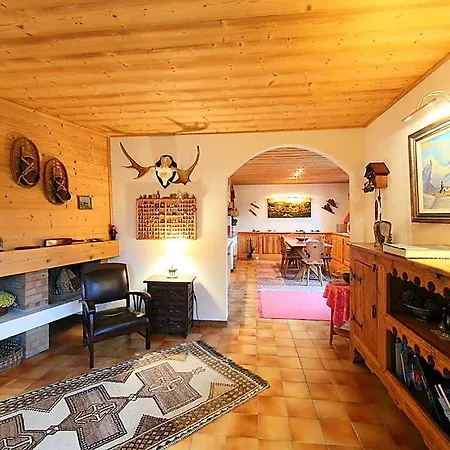 Apartment Chamonix-mont-blanc Sleeps 6 Wifi *