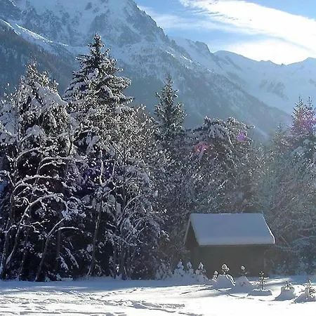 Apartment Chamonix-mont-blanc Sleeps 6 Wifi