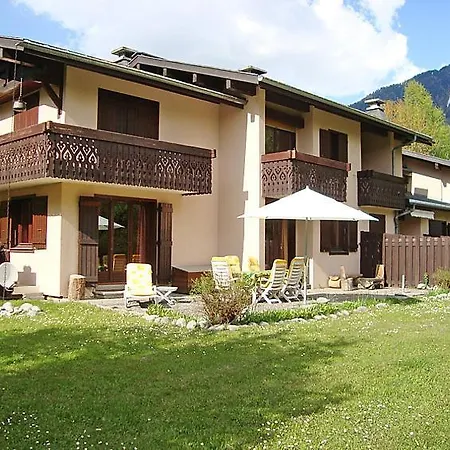 Apartment Chamonix-mont-blanc Sleeps 6 Wifi Chamonix